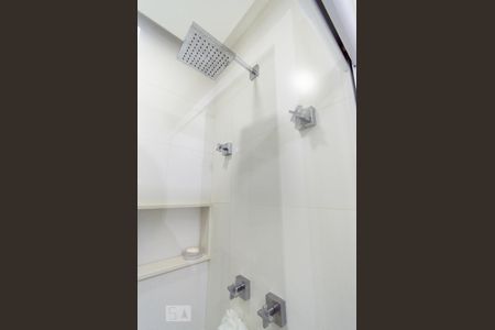 Apartamento à venda com 150m², 3 quartos e 3 vagasBanheiro da Suíte 1