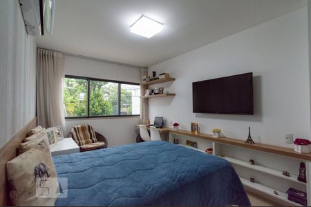 Apartamento à venda com 150m², 3 quartos e 3 vagasSuíte 3