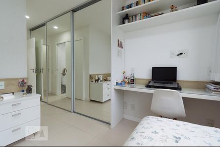 Apartamento à venda com 150m², 3 quartos e 3 vagasQuarto 2 - Suíte