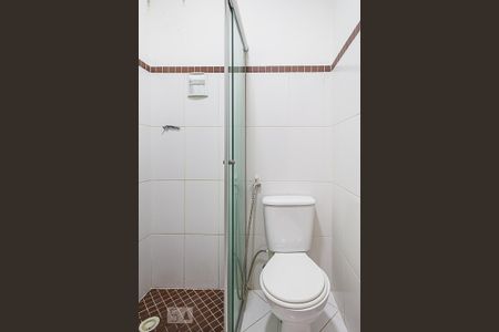 Apartamento à venda com 122m², 2 quartos e 2 vagas Apartamento à venda com 122m², 2 quartos e 2 vagasBanheiro da Suíte