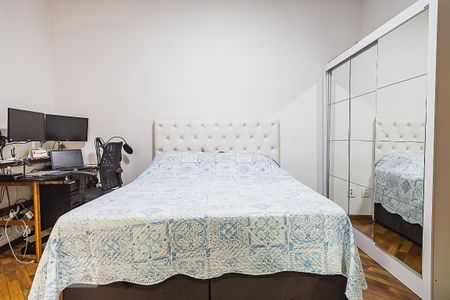 Apartamento à venda com 122m², 2 quartos e 2 vagas Apartamento à venda com 122m², 2 quartos e 2 vagasSuíte