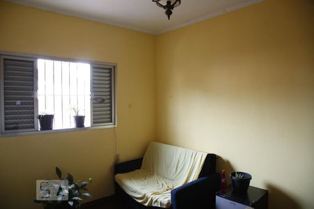 Casa à venda com 300m², 4 quartos e 3 vagasquarto 2