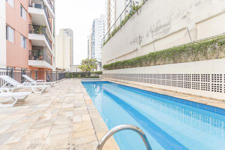 Apartamento para alugar com 100m², 3 quartos e 2 vagasÁrea comum - Piscina