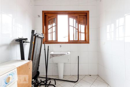 Casa à venda com 494m², 5 quartos e 6 vagas Casa à venda com 494m², 5 quartos e 6 vagasÁrea de Serviço 1