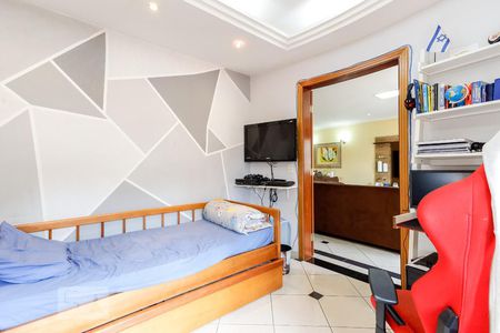 Casa à venda com 494m², 5 quartos e 6 vagas Casa à venda com 494m², 5 quartos e 6 vagasQuarto 5