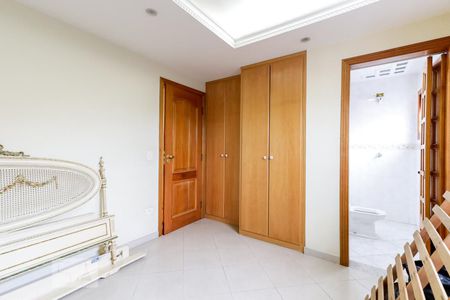 Casa à venda com 494m², 5 quartos e 6 vagas Casa à venda com 494m², 5 quartos e 6 vagasSuíte 2