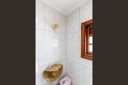 Casa à venda com 494m², 5 quartos e 6 vagas Casa à venda com 494m², 5 quartos e 6 vagasBanheiro da Suíte 3