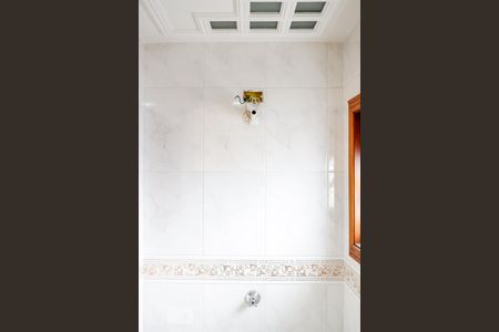 Casa à venda com 494m², 5 quartos e 6 vagas Casa à venda com 494m², 5 quartos e 6 vagasBanheiro da Suíte 2