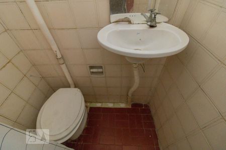 Detalhe do Banheiro de casa à venda com 1 quarto, 60m² em Cordovil, Rio de Janeiro
