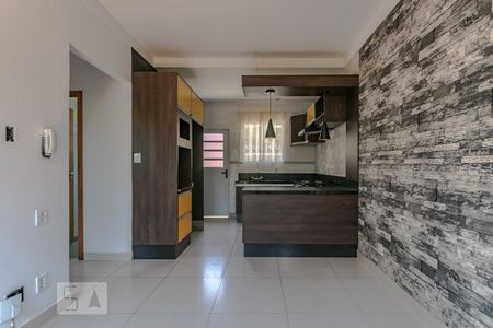 Sala de casa de condomínio para alugar com 2 quartos, 50m² em Vila Paulista, Mogi das Cruzes