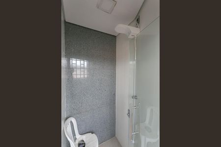 Banheiro de apartamento para alugar com 1 quarto, 69m² em Santa Tereza, Belo Horizonte