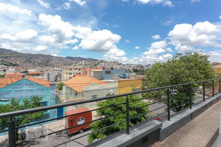 Vista de apartamento para alugar com 1 quarto, 69m² em Santa Tereza, Belo Horizonte