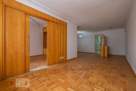 Sala de apartamento para alugar com 2 quartos, 125m² em Cerqueira César, São Paulo