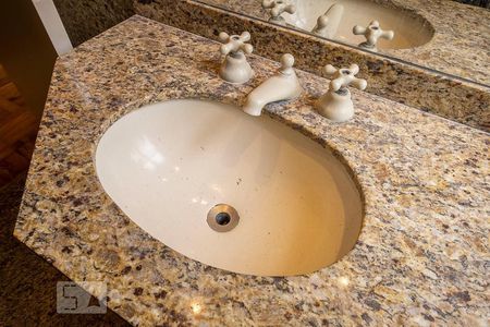 Apartamento para alugar com 125m², 2 quartos e 1 vaga Apartamento para alugar com 125m², 2 quartos e 1 vagaBanheiro Social