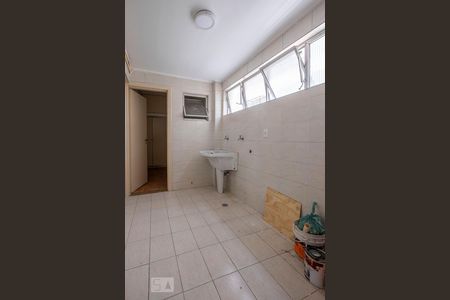 Apartamento para alugar com 125m², 2 quartos e 1 vaga Apartamento para alugar com 125m², 2 quartos e 1 vagaÁrea de Serviço