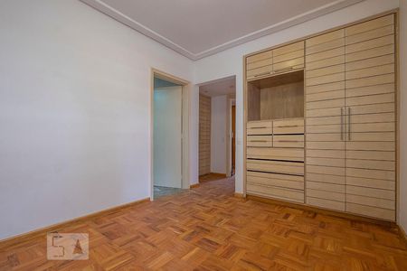 Suíte de apartamento para alugar com 2 quartos, 125m² em Cerqueira César, São Paulo