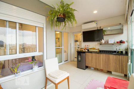 Varanda de apartamento à venda com 2 quartos, 68m² em Vila Dom Pedro I, São Paulo