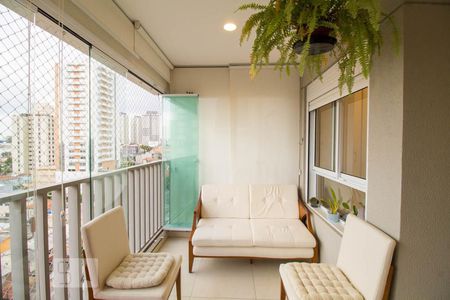Varanda de apartamento à venda com 2 quartos, 68m² em Vila Dom Pedro I, São Paulo