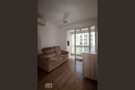 Sala de apartamento para alugar com 2 quartos, 62m² em Vila Ipiranga, Porto Alegre