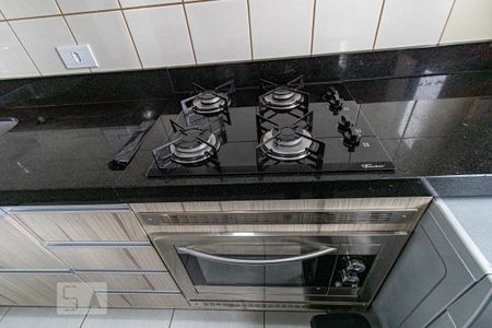 Sala e Cozinha de apartamento à venda com 1 quarto, 45m² em Centro, Curitiba
