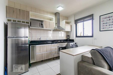 Sala e Cozinha de apartamento à venda com 1 quarto, 45m² em Centro, Curitiba
