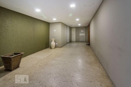 Apartamento à venda com 84m², 2 quartos e 1 vagaHall social