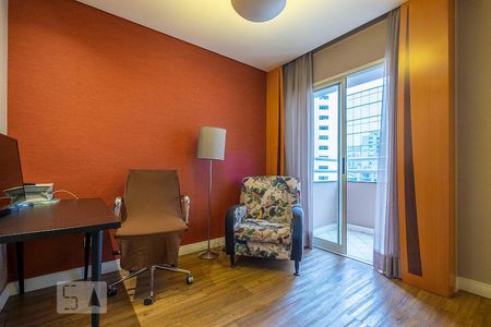 Sala de kitnet/studio para alugar com 1 quarto, 30m² em Paraíso, São Paulo