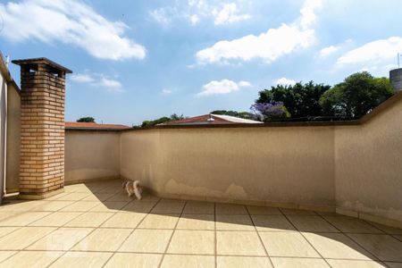 Casa à venda com 204m², 4 quartos e 4 vagas Casa à venda com 204m², 4 quartos e 4 vagasTerraço da suíte 2