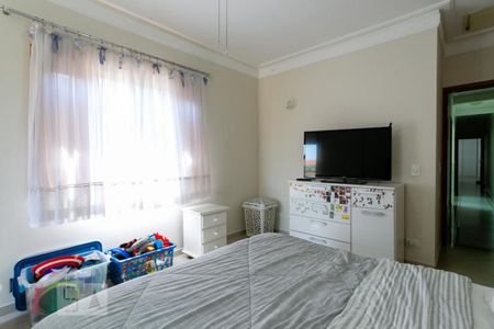 Casa à venda com 204m², 4 quartos e 4 vagas Casa à venda com 204m², 4 quartos e 4 vagasSuíte 2