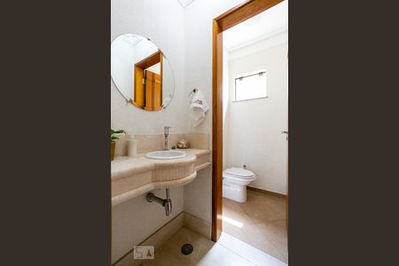 Lavabo de casa à venda com 4 quartos, 204m² em Parque São Domingos, São Paulo