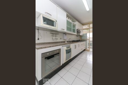 Apartamento para alugar com 110m², 3 quartos e 2 vagasCozinha