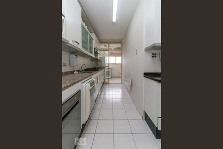 Apartamento para alugar com 110m², 3 quartos e 2 vagasCozinha