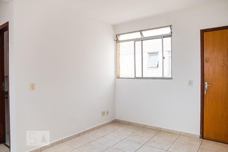 Sala de apartamento para alugar com 3 quartos, 54m² em Santa Maria, Belo Horizonte