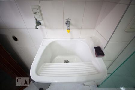 Apartamento para alugar com 123m², 3 quartos e 3 vagas Apartamento para alugar com 123m², 3 quartos e 3 vagasLavanderia