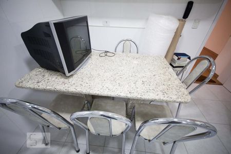 Apartamento para alugar com 123m², 3 quartos e 3 vagas Apartamento para alugar com 123m², 3 quartos e 3 vagasCozinha