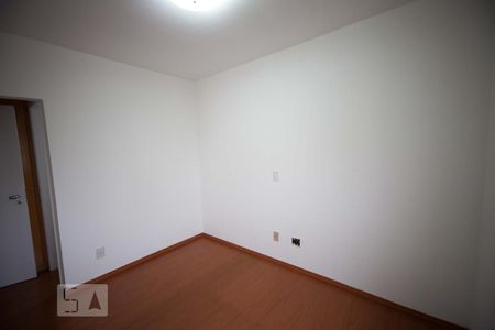 Apartamento para alugar com 123m², 3 quartos e 3 vagas Apartamento para alugar com 123m², 3 quartos e 3 vagasQuarto 02