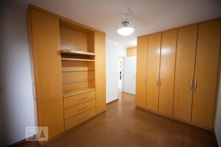 Apartamento para alugar com 123m², 3 quartos e 3 vagas Apartamento para alugar com 123m², 3 quartos e 3 vagasSuite