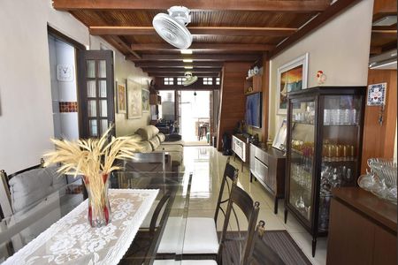 Sala de casa de condomínio à venda com 4 quartos, 160m² em Freguesia (jacarepaguá), Rio de Janeiro