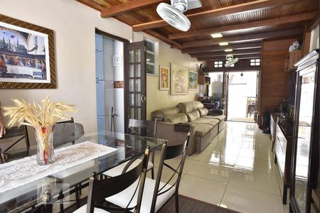 Sala de casa de condomínio à venda com 4 quartos, 160m² em Freguesia (jacarepaguá), Rio de Janeiro