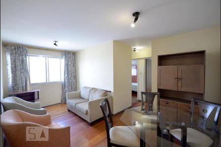 Apartamento à venda com 72m², 2 quartos e 1 vaga Apartamento à venda com 72m², 2 quartos e 1 vagaSala