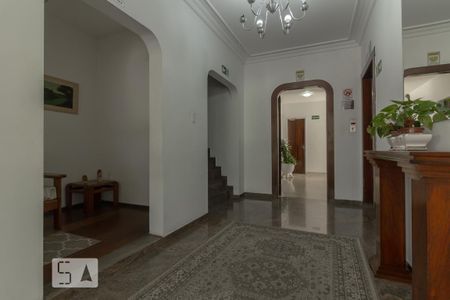 Apartamento à venda com 72m², 2 quartos e 1 vaga Apartamento à venda com 72m², 2 quartos e 1 vagaHall
