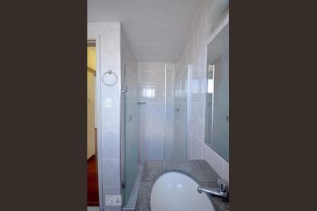 Apartamento à venda com 72m², 2 quartos e 1 vaga Apartamento à venda com 72m², 2 quartos e 1 vagaBanheiro