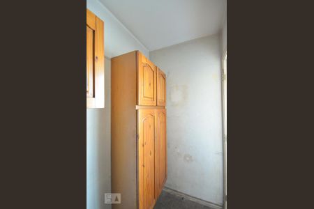 Apartamento à venda com 72m², 2 quartos e 1 vaga Apartamento à venda com 72m², 2 quartos e 1 vagaQuarto de Serviço