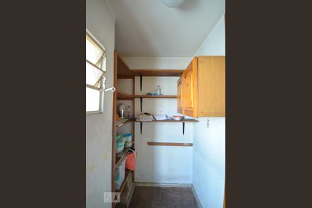 Apartamento à venda com 72m², 2 quartos e 1 vaga Apartamento à venda com 72m², 2 quartos e 1 vagaQuarto de Serviço