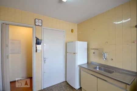 Apartamento à venda com 72m², 2 quartos e 1 vaga Apartamento à venda com 72m², 2 quartos e 1 vagaCozinha
