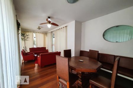Apartamento à venda com 72m², 2 quartos e 1 vaga Apartamento à venda com 72m², 2 quartos e 1 vagaSalão de Festas