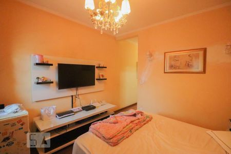 Casa à venda com 210m², 5 quartos e 2 vagas Casa à venda com 210m², 5 quartos e 2 vagasSuíte 1