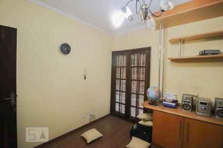 Casa à venda com 210m², 5 quartos e 2 vagas Casa à venda com 210m², 5 quartos e 2 vagasDormitório 2