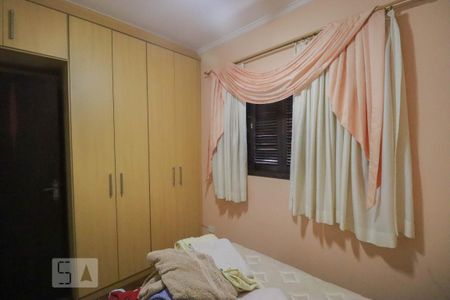 Casa à venda com 210m², 5 quartos e 2 vagas Casa à venda com 210m², 5 quartos e 2 vagasDormitório 1