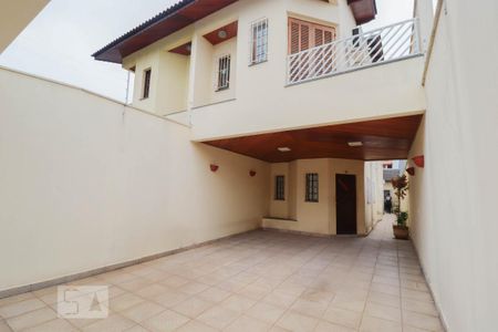 Garagem de casa à venda com 5 quartos, 210m² em Jardim Bom Clima, Guarulhos